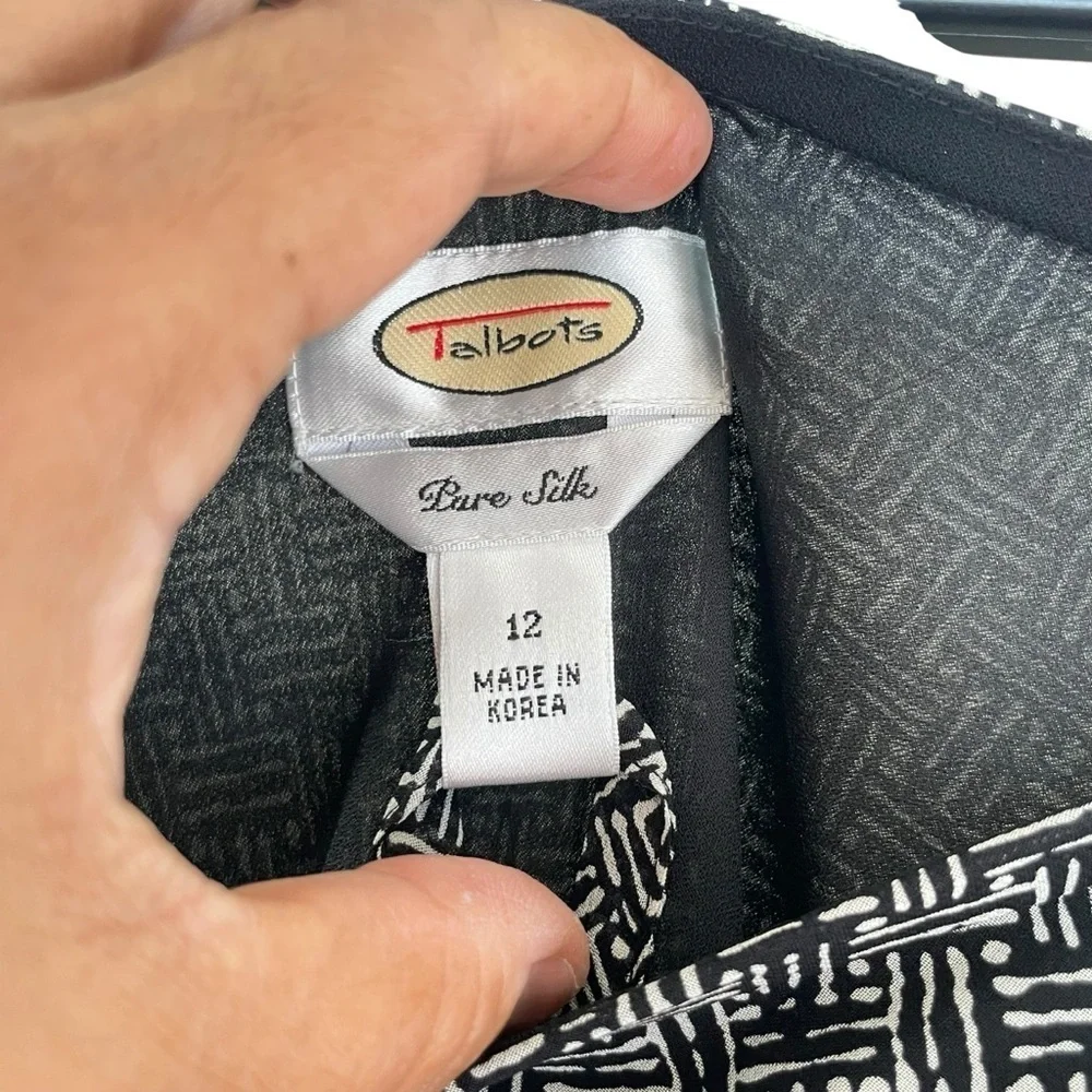 Vintage Talbots Black Tan A-Line side zipper Midi 100% silk Skirt Size 12